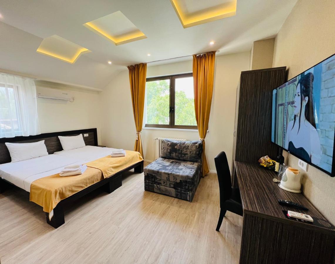 Side One Design Hotel Garni Belgrad Exterior foto
