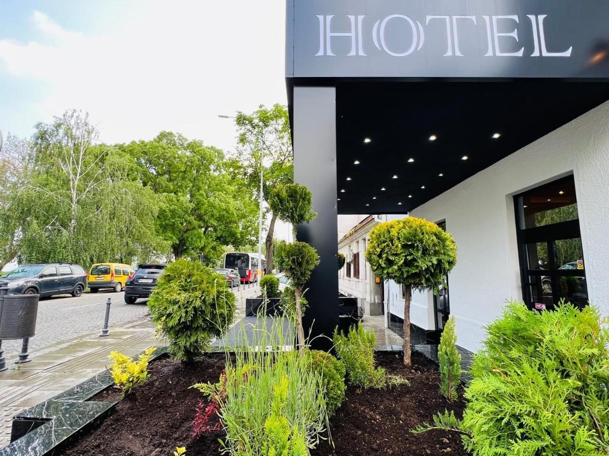 Side One Design Hotel Garni Belgrad Exterior foto