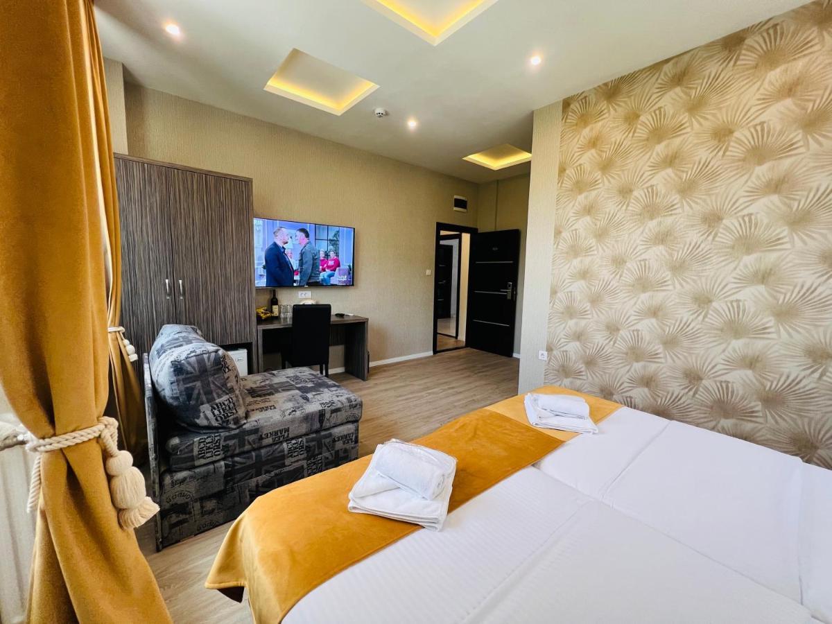 Side One Design Hotel Garni Belgrad Exterior foto