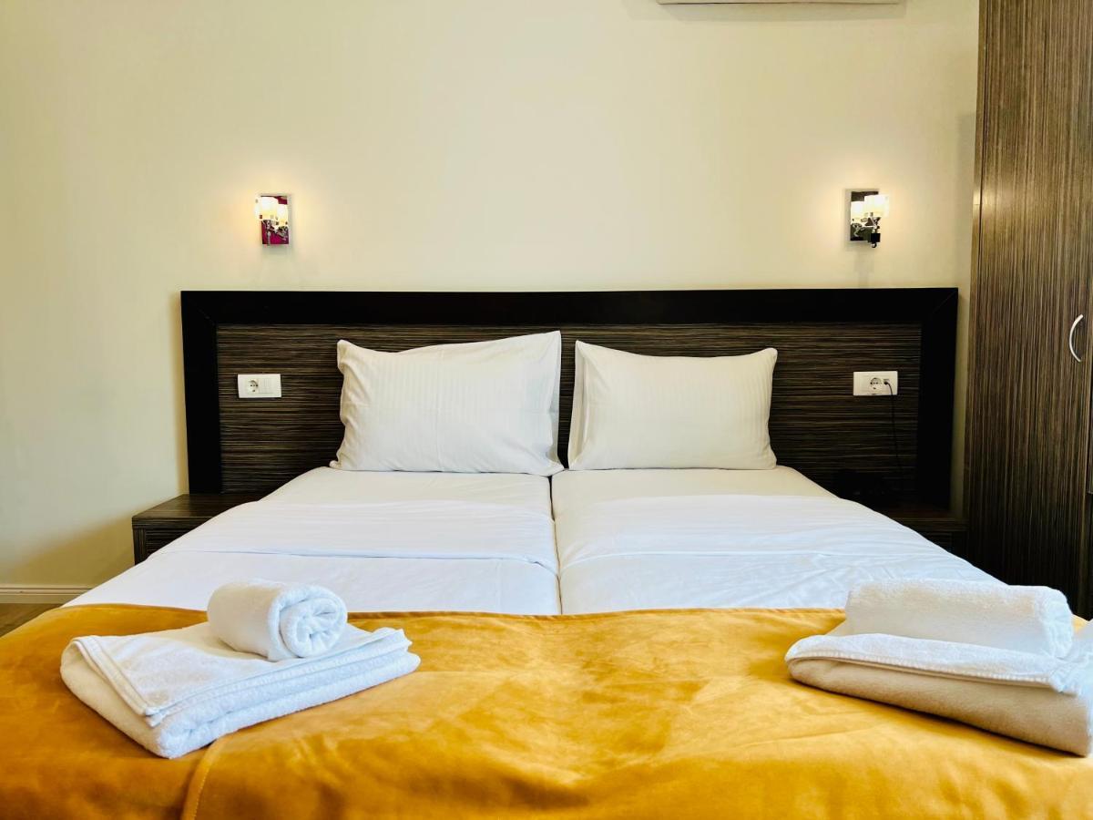 Side One Design Hotel Garni Belgrad Exterior foto