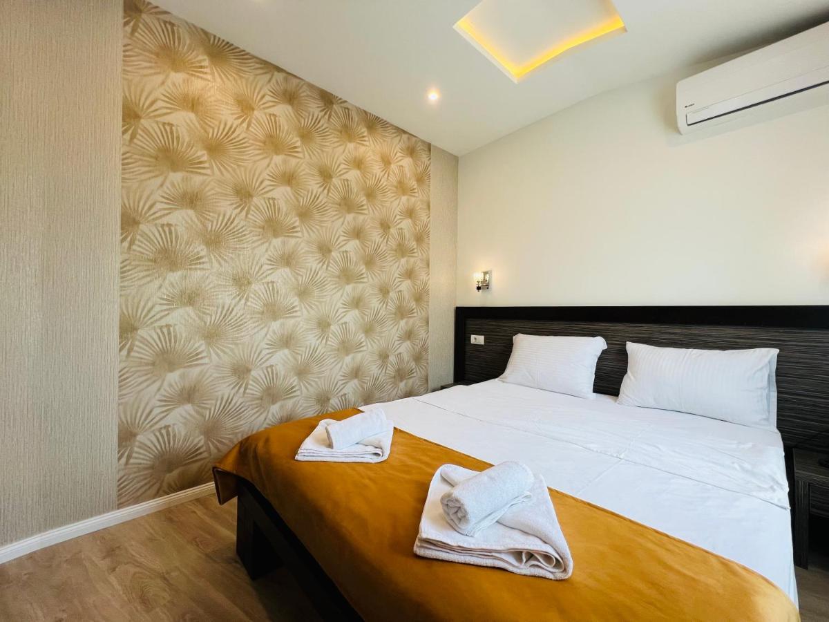 Side One Design Hotel Garni Belgrad Exterior foto