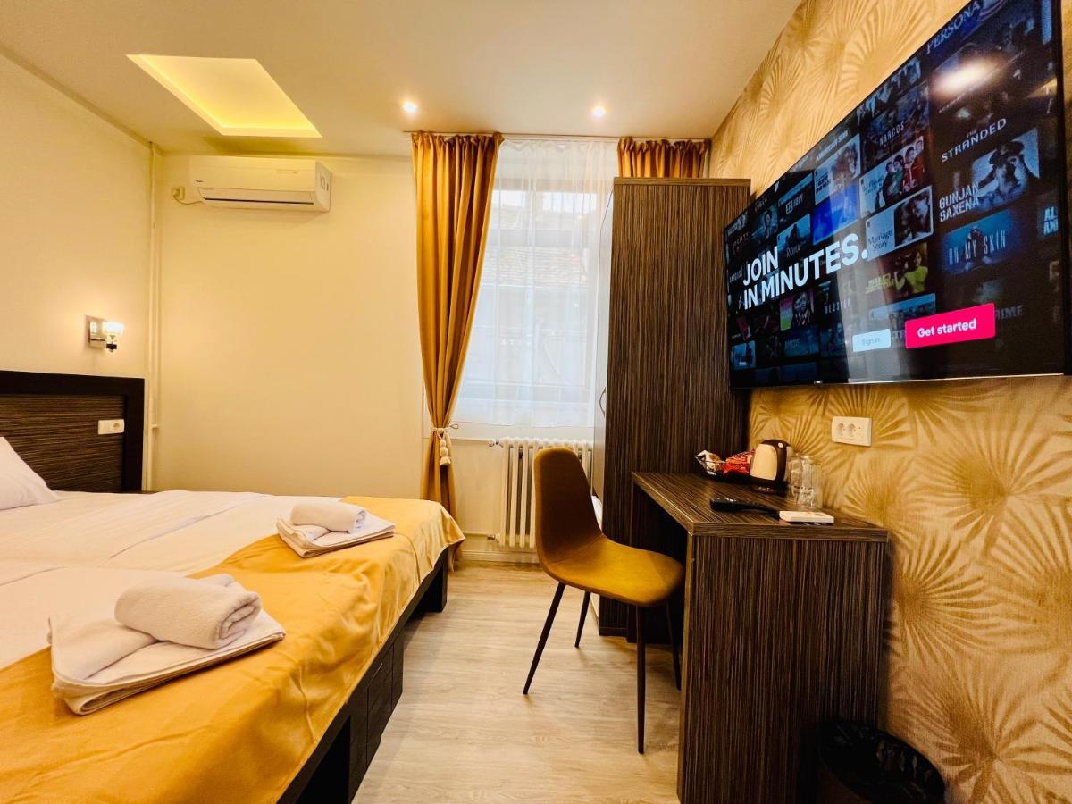 Side One Design Hotel Garni Belgrad Exterior foto